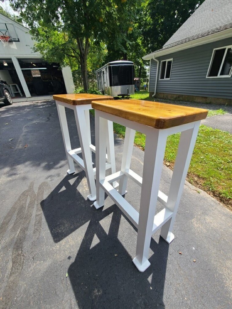 FathersHandWoodworksCustomMadeBarStools - Fathers Hands Woodworks