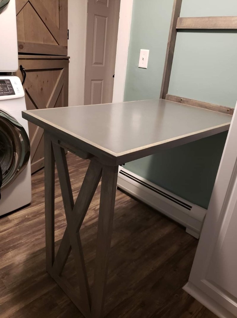 Unique Builds | Fold Away Laundry Table