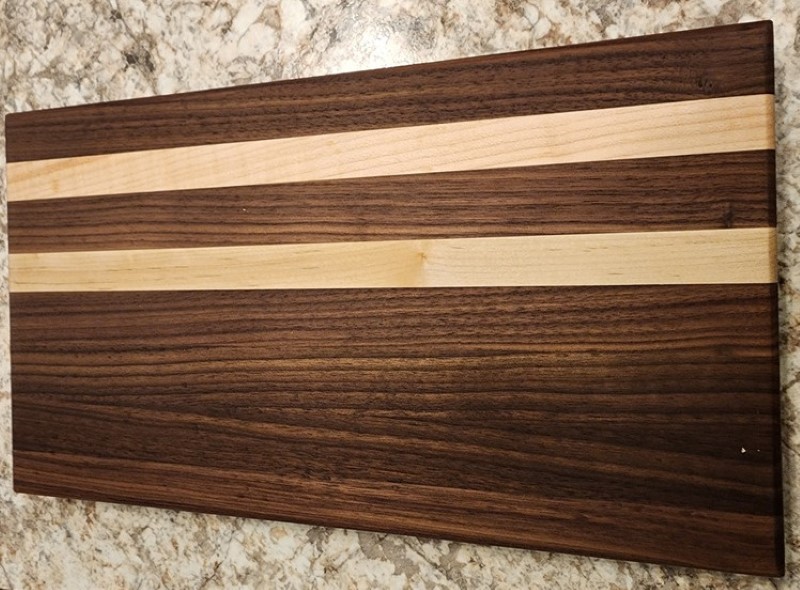 WalnutMapleAccents - Fathers Hands Woodworks