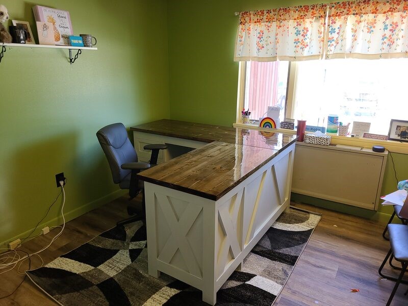 WaukewanDesk - Fathers Hands Woodworks